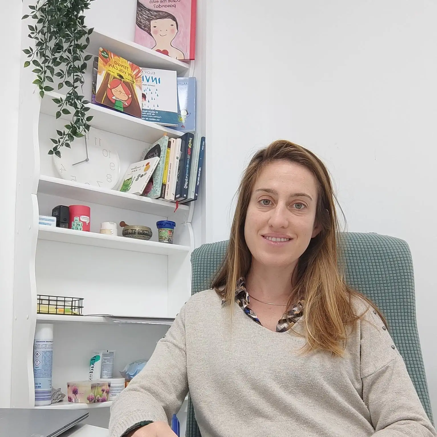 Elsa Martín, psicóloga infantil y especialista en QEEG en Neuroptima Tenerife Sur
